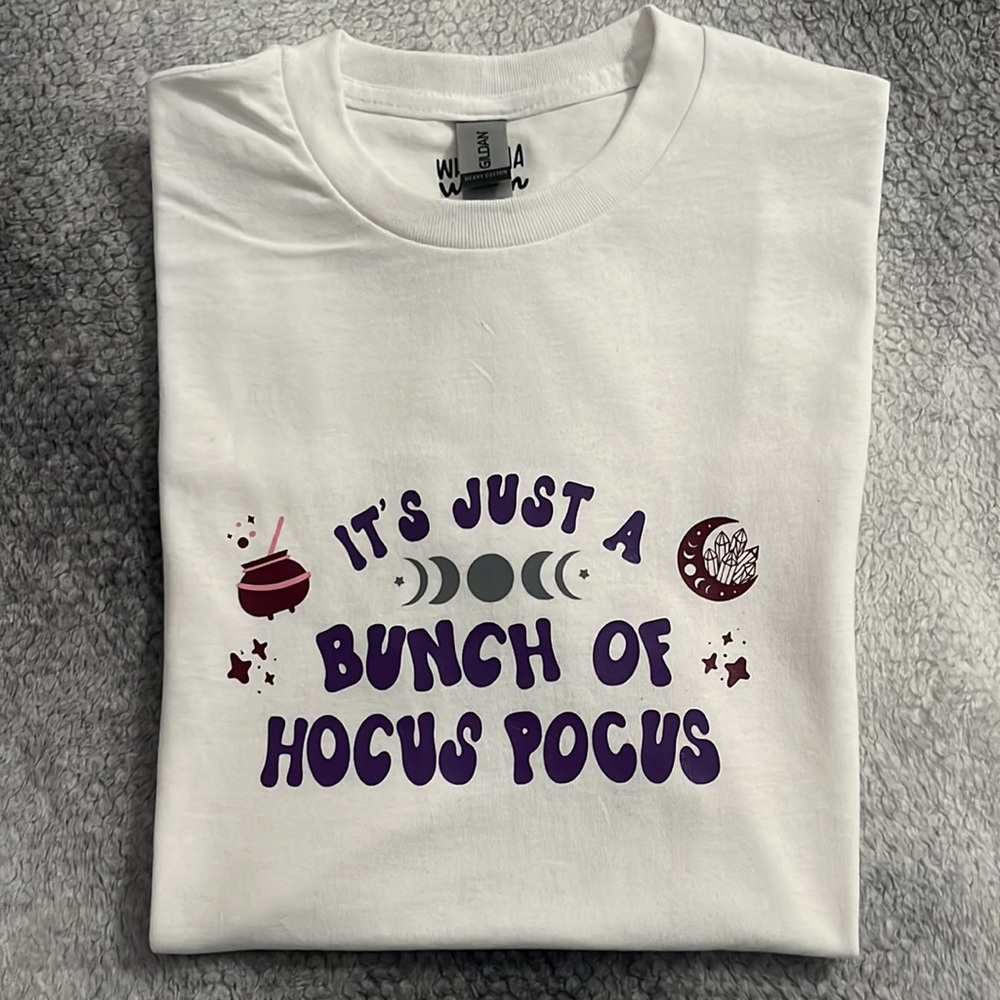 Hocus Pocus short sleeve tee!